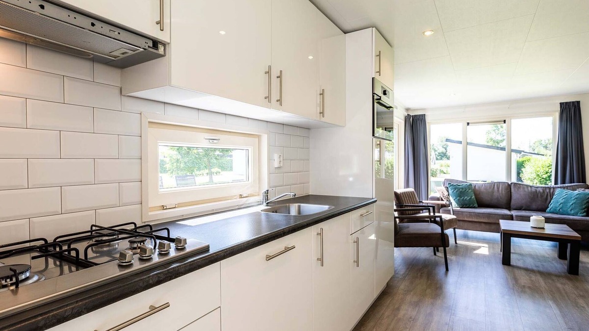 Klein Hitland House | Modern Chalet Only 18 km From Rotterdam