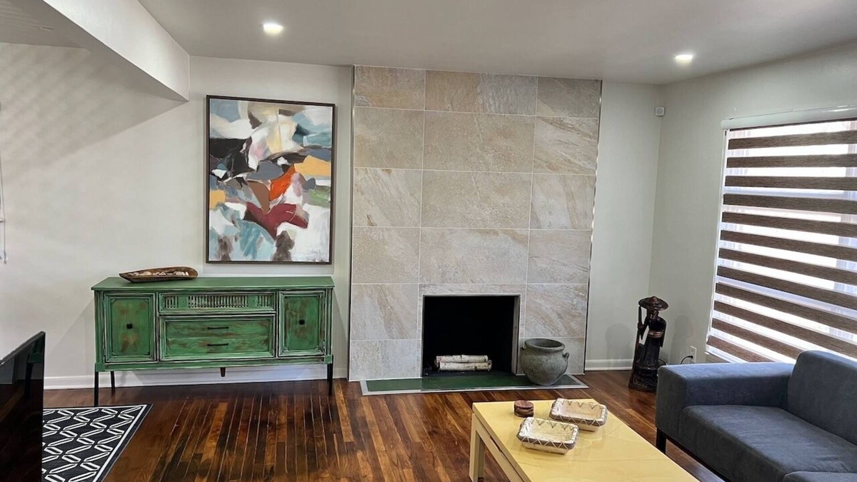Churchhill House | Modern Oasis: Renovated 3BR Haven in Private Cul-de-Sac