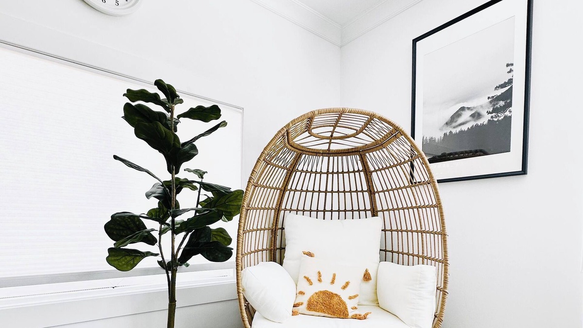 Beverly Hills House | Modern Oasis walking distance to Birmingham