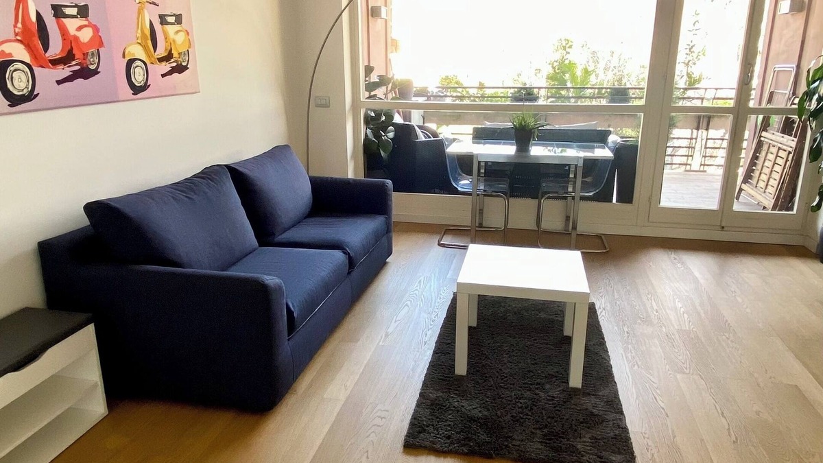 Tor di Quinto Apartment | Modern one-bedroom apartment with terrace