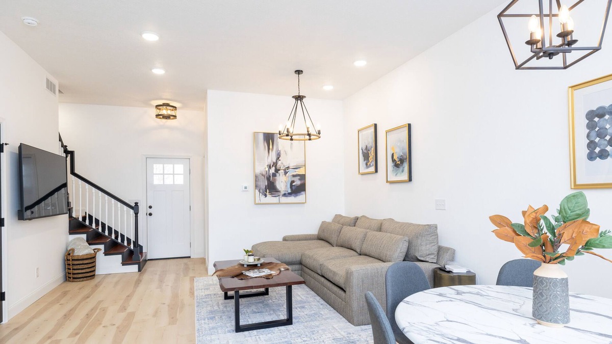 Russells Point House | Modern open floor plan. Pet friendly! Grill for 2024 season