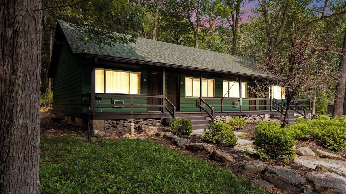 Canadensis Hotel | Modern Pocono Retreat | Firepits
