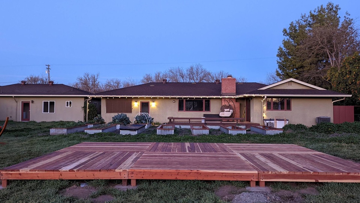 Chico House | Modern, Private Countryside House. Peaceful Nature, Non-Toxic Soaps & Cleaners.