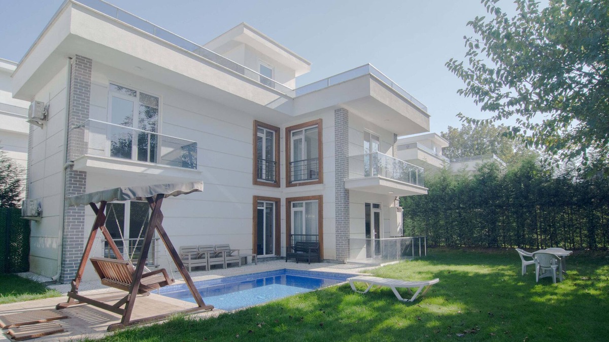 Sapanca Villa | Modern Private Pool Villa in Sapanca