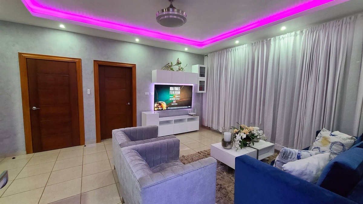 La Mulata Villa | Modern & private villa minutes from the beach