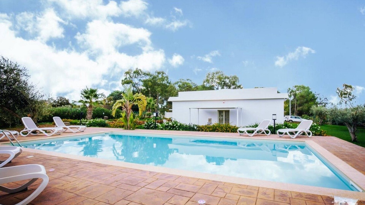 Montevago Villa | Modern Property with Private Pool, Garden, Wi-Fi, Terrace, Barbecue, Air Condit.