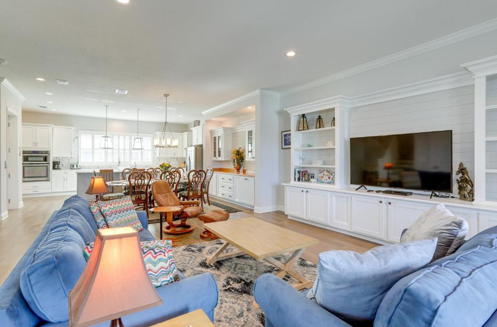 Redington Beach House | Modern Redington Beach Townhome Steps to Beach!