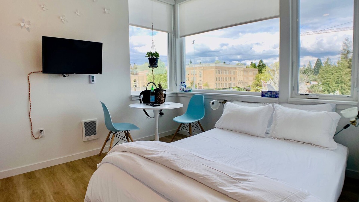 Roosevelt Hotel | Modern Roosevelt Urban Studio