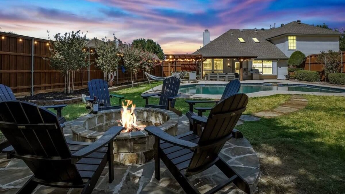 Allen House | Modern Rustic Oasis/Games/Cinema/UTD/Plano/Frisco
