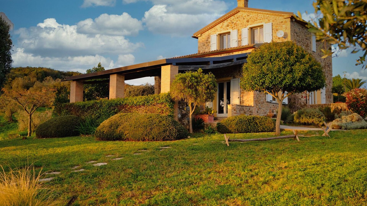 Ribolla Other | Modern rustico with stunning views over the Maremma near the sea