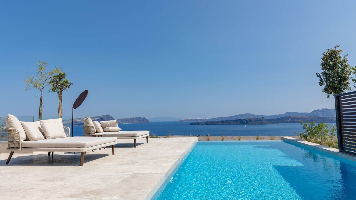 Akrotiri Villa | Modern Santorini Villa | Villa Mystic | 3 Bedrooms | Private Heated Pool |.