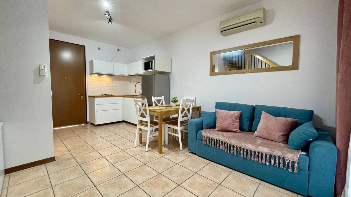 Caorle Villa | Modern seaside flat by the pool