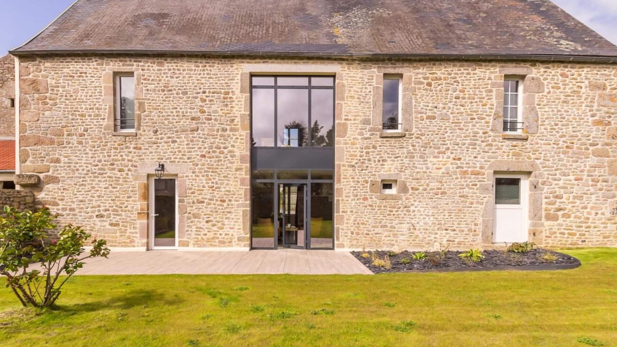 Gouberville Cottage | Modern seaside house, perfect for groups