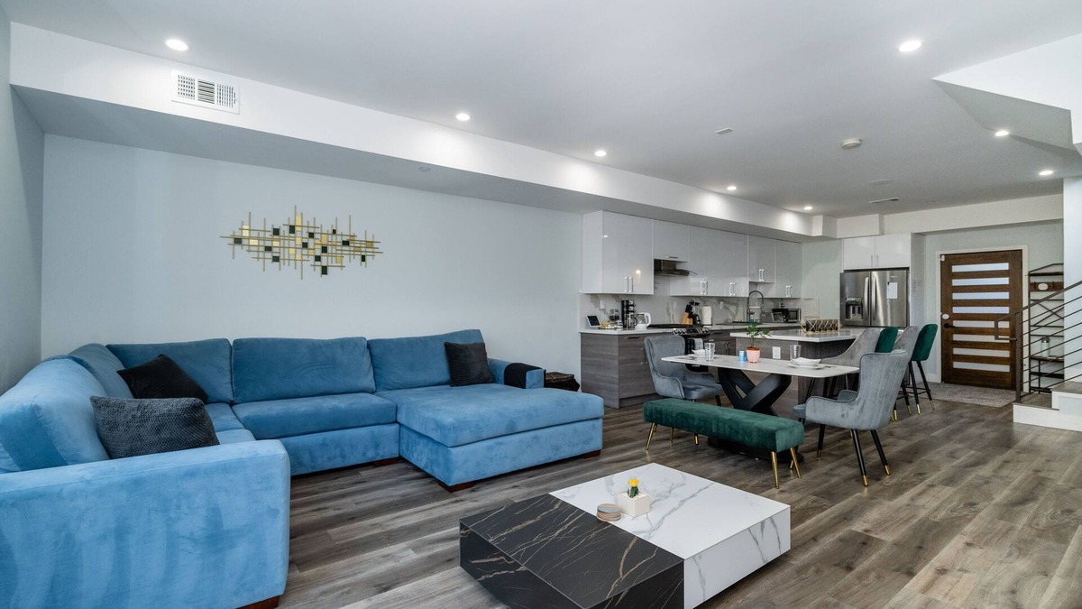 San Jose House | Modern smart home in downtown SJ near Airport