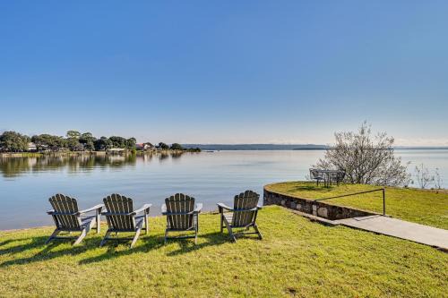 Tow House | Modern, Spacious! Lake Buchanan Retreat with Hot Tub