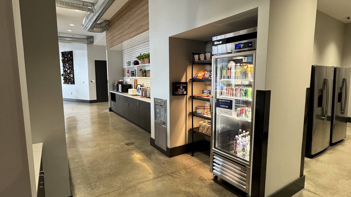 Clarksville Apartment | Modern stay overlooking downtown