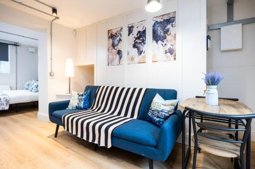Broadstone Apartment | Modern Studio APT - 20 Min Walk to Ha penny Bridge