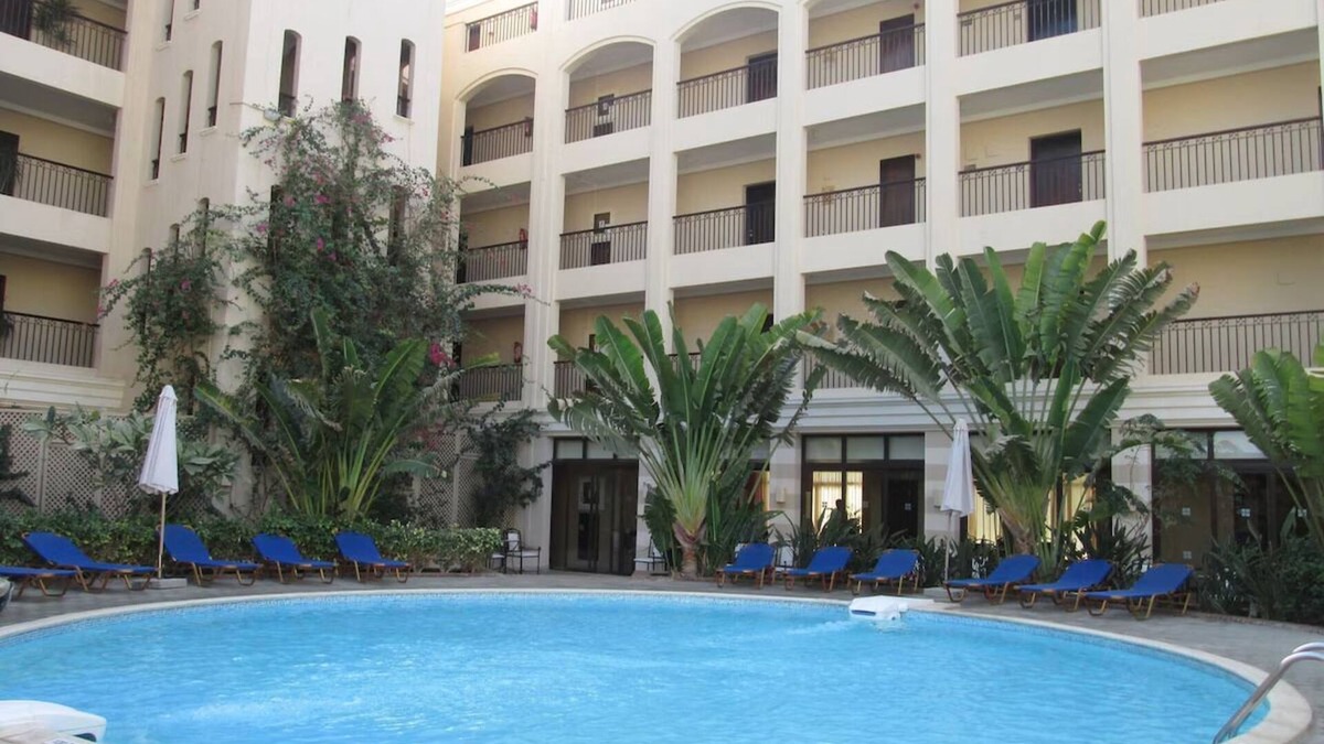 Al Mamsha El Seyahi Hotel | Modern Suite w/Terrace and Pool - Perfect for Exploration & Relaxation