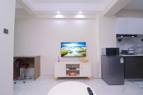 Kilimani Apartment | Modern Suite 1BR in Kilimani WIFI,Netflix,Free Parking,Near yaya center