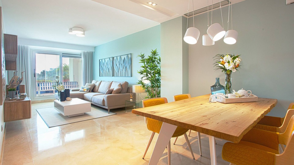 Ojen Apartment | Modern Three bed ground floor apartment La Mairena