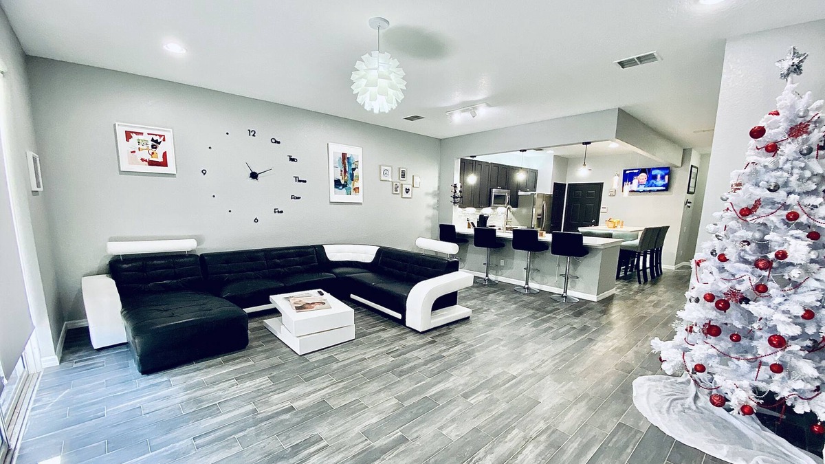 Orlando House | Modern Townhome Orlando