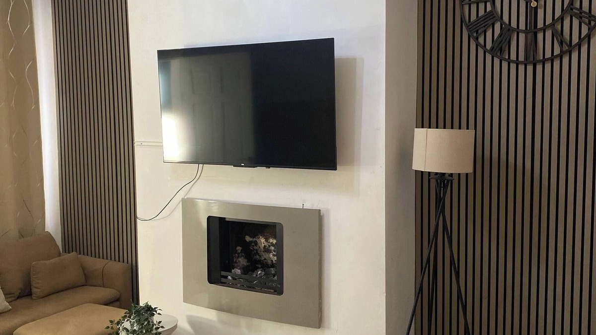 Manchester House | Modern Townhouse-Free Parking-Game Room-W-iFi