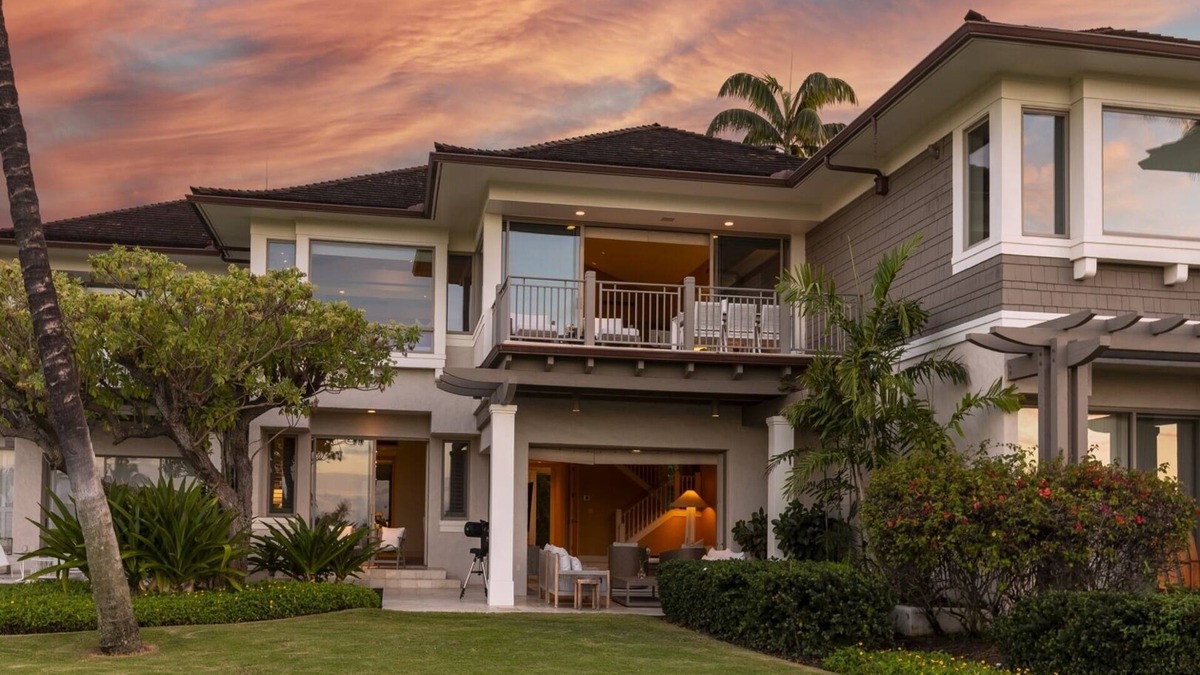 Kaupulehu Villa | Modern Tropical Luxury, Oceanview Hualalai w/Prime Location: 130B Palm Villa