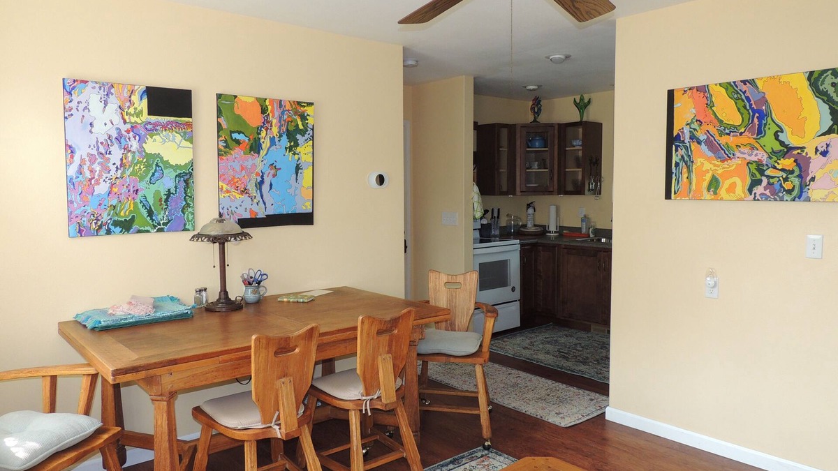 Sheridan House | Modern Two Bedroom House Six Blocks from Main Street Sheridan King & Queen Beds