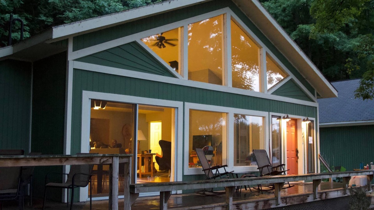 Lake Township House | Modern "Up North" style cabin on 40 acres. Pet welcome. Air conditioning.