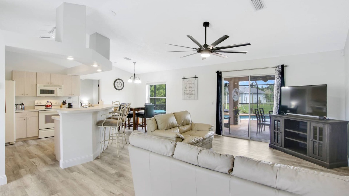 Port Saint Lucie House | Modern Updated Home With Pool Minutes From Beach!
