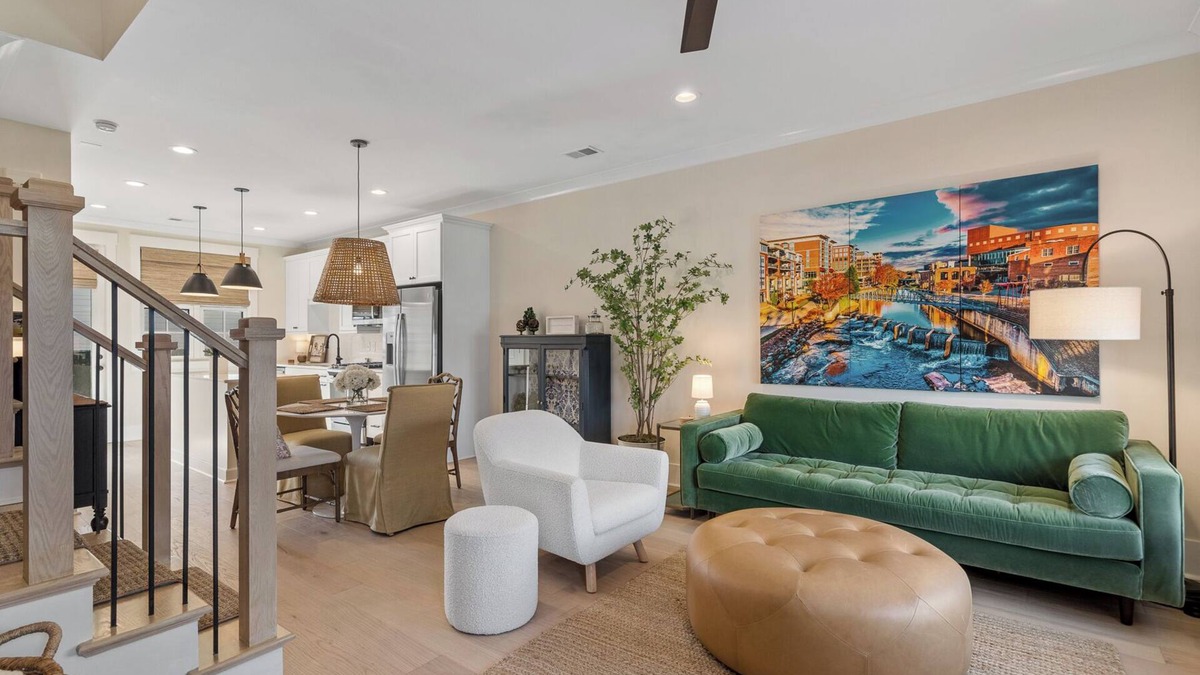 Hampton-Pinckney Historic District House | Modern urban retreat in Downtown Greenville!