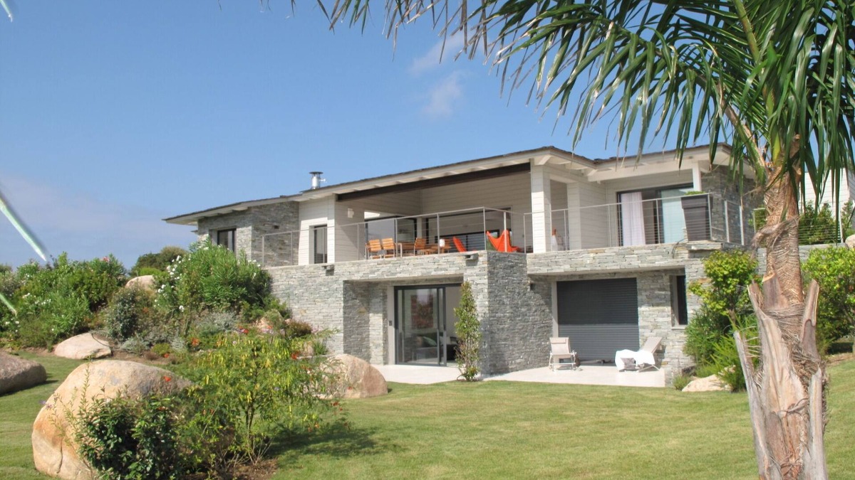 Bonifacio House | MODERN VILLA 10 PERONNES SWIMMING POOL 10MN FROM THE BEACH AND SPERONE GOLF VIEW