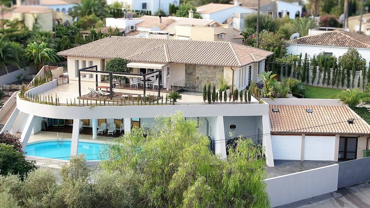 Santa Ponsa Villa | Modern Villa With Large Private Pool In Santa Ponsa
