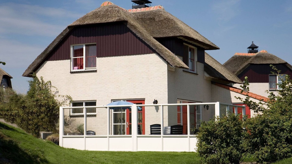 Makkum Villa | Modern villa in Makkum with garden