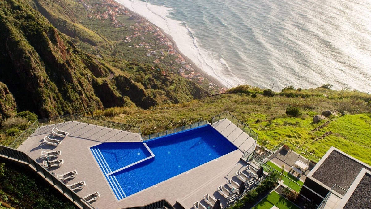 Paul do Mar Apartment | Modern villa, shared infinity pool | SunsetCliff 6