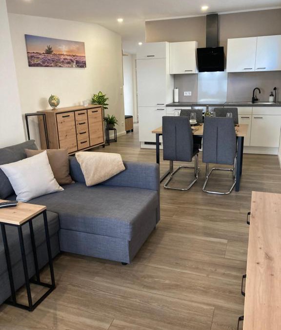 Herxheim Apartment | Moderne Ferienwohnung mit Balkon