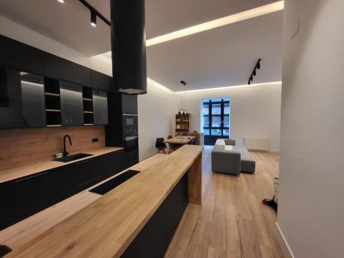 Bilbao Old Town Apartment | Moderno apartamento centrico para 8 personas