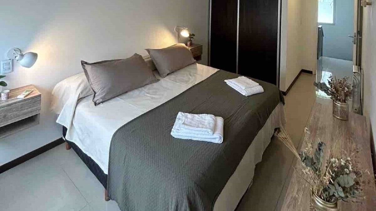 Mendoza City Center Apartment | Moderno duplex en la 5ta Sección con cochera