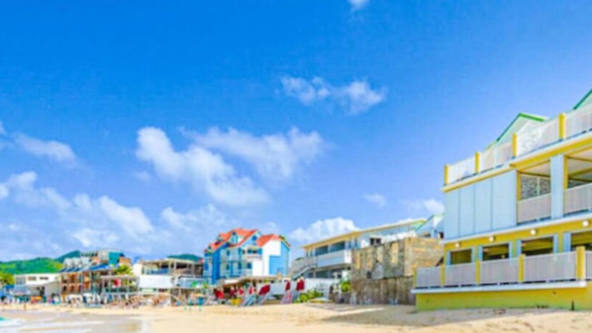 Grand Case Villa | Mogador Beach House luxury and uniqueness in Grand Case