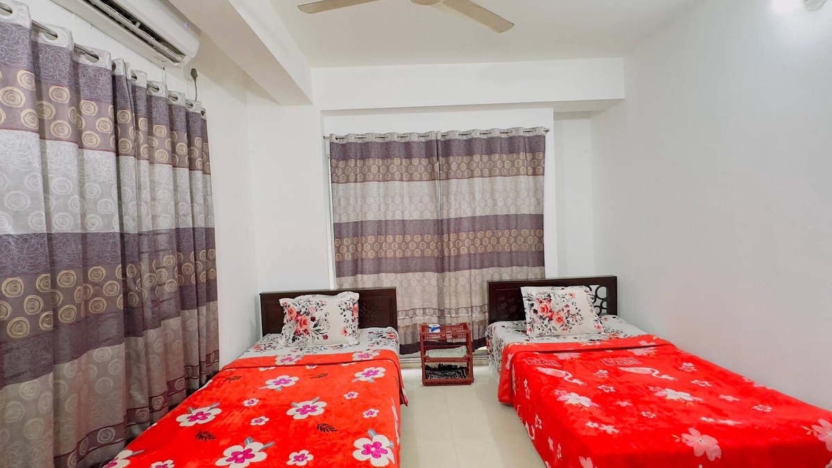 Gulshan House | Mohammadia Restaurant & Guest House