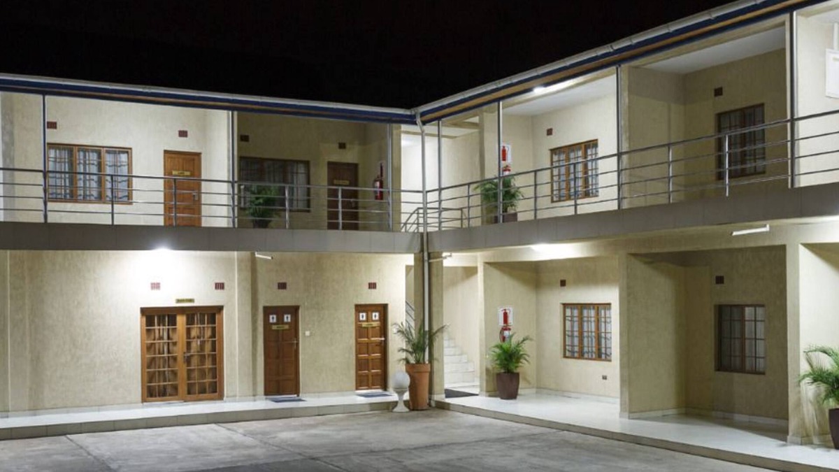 Chingola Hotel | Mokorro Game Ranch and Lodge