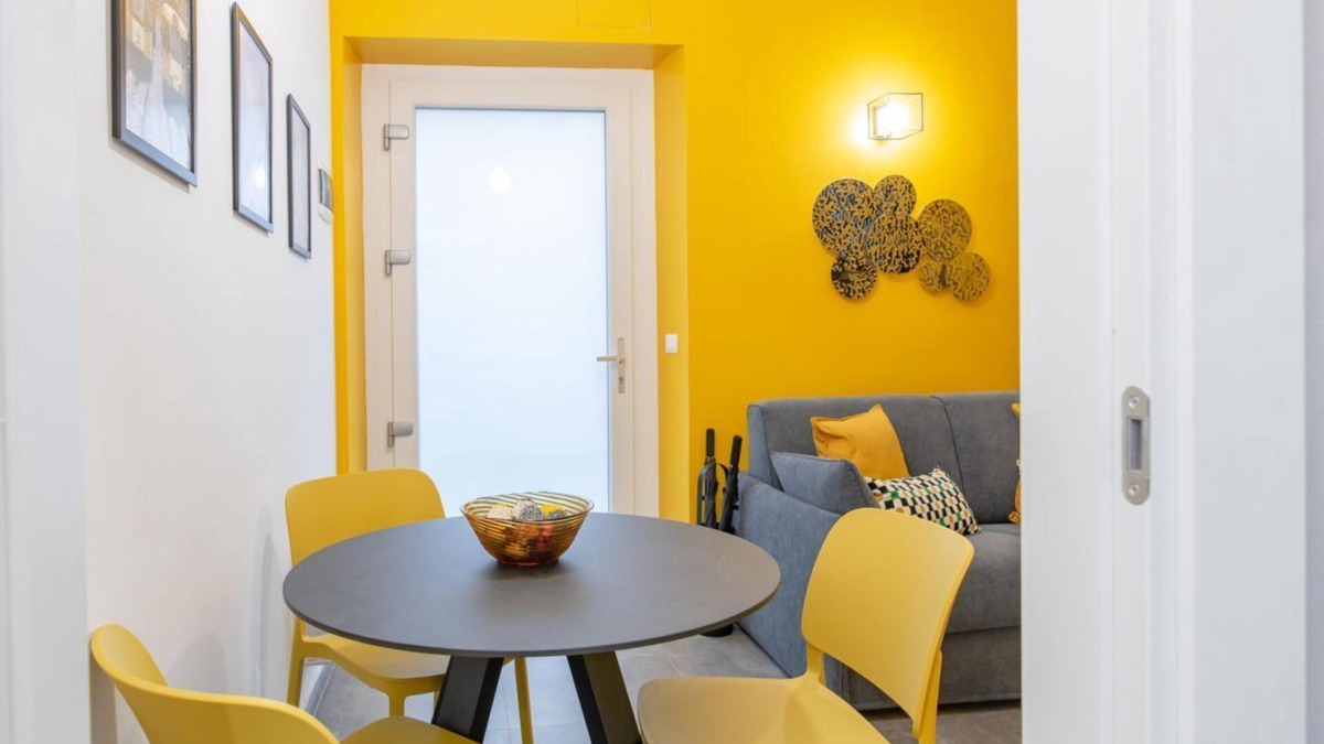 Vanchiglia Apartment | [Mole Antonelliana] Casa Mirò by HappyHosTorino*
