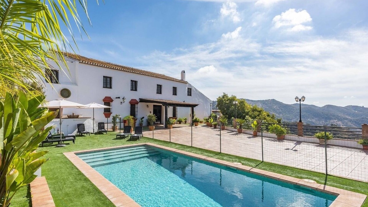 Almogia Villa | Molino de Bernabe Almogía by Ruralidays