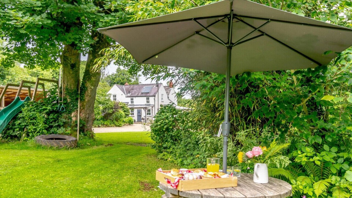 Molleston House | Molleston Back Farmhouse