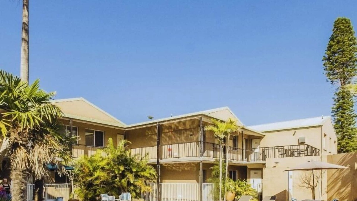 Mollymook Hotel | Mollymook Shored Hotel