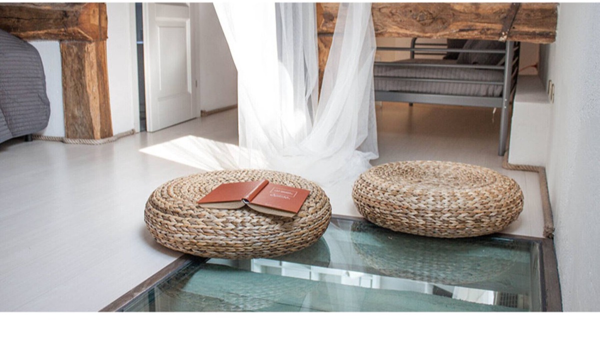 Brienno Apartment | Molo Brienno - Bianca Attic overlooking the lake