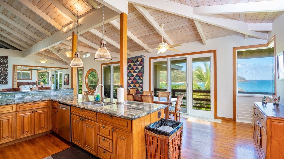 Anahola House | Moloa'a Bay Estate with 2 Homes Steps from Ocean