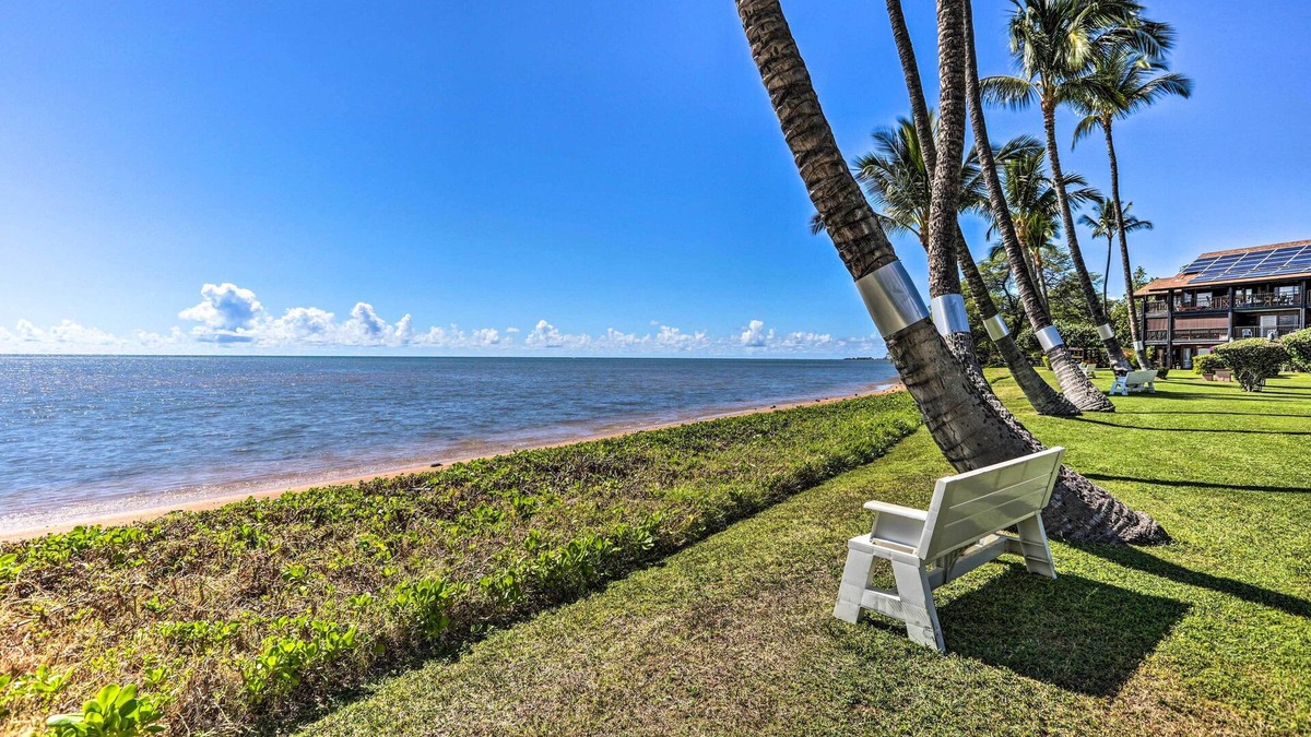 Kaunakakai Condo | Molokai Island Loft: Lanai, Pool + Walk to Beach!