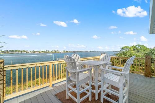 Ono Island House | Molokai Villas Riverside 7A