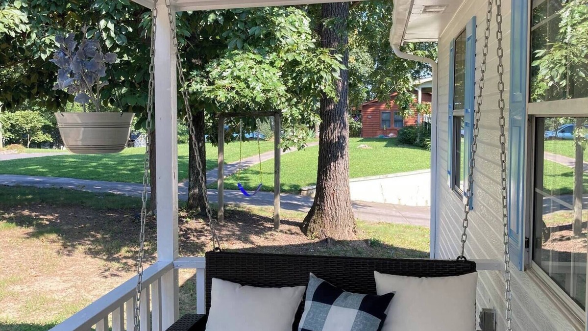 South Cleveland House | Moment of Grace
